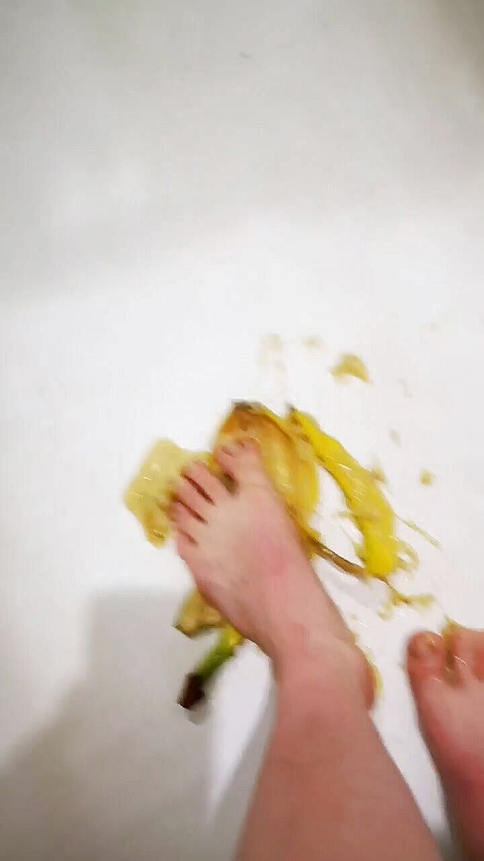 Erotic college: 다리 사이에 바나나를 좋아해