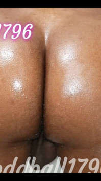 Happy 4th Oiled up Booty Cum Covered Finger 1 Vid 4:32min