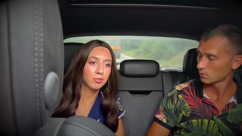 Falcon Al straight porn: Ispettore Sexy Accetta Il Pagamento Multa Scopare Duro Nel Baule...