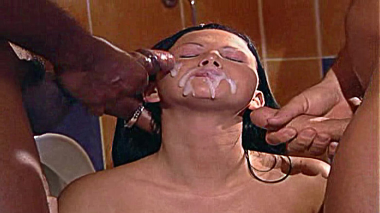 Luxury porn channel: Cuckold: George’s Wife Goes Further in the Bathroom.