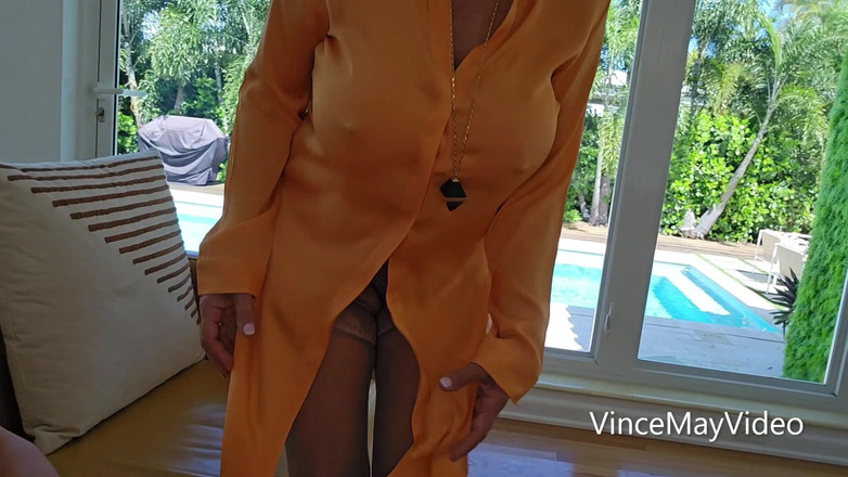 VinceMayVideo: Vợ tôi quay phim tôi đụ bà già vú khổng lồ...