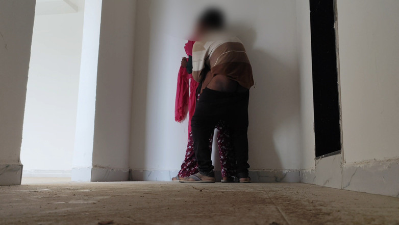 Ankush raj: 今日の女の子が家の一番上にいる女の子に満腹になった