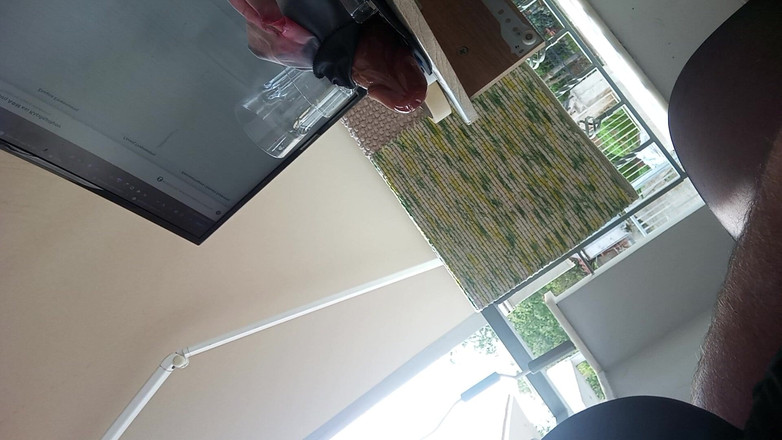 Greek cross lovers: Aku Elena Andreou, salib tergila di Yunani, dan aku memasukkan...