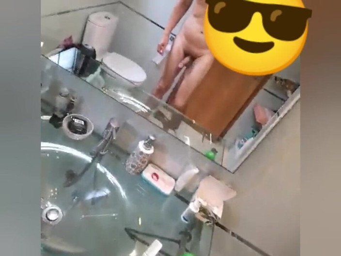 Rafael Torreano: बड़े वीर्य शॉट के साथ डैडी का लंड हिलाने का सत्र