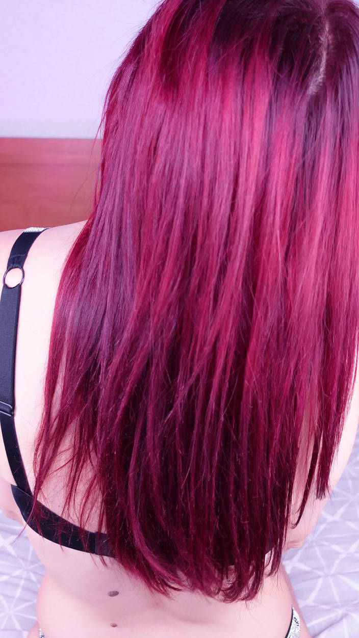 Candystart Videos: Немного трясущейся задницы, чтобы начать неделю!