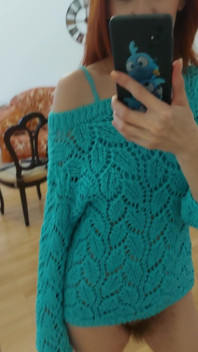 I Knitted Myself a Top and a Sweater, Bragging 2