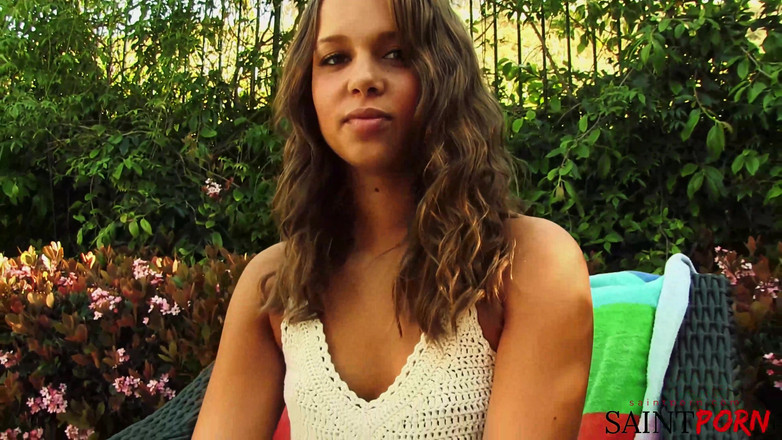 SaintPorn: Liza Moans as Mike’s Tongue Drives Her Wild