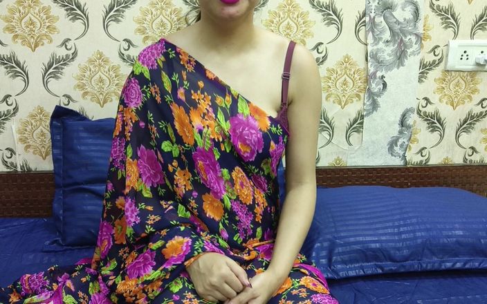 Saara Bhabhi: Seks terlarang antara gadis hot india dan gadis hot india!...