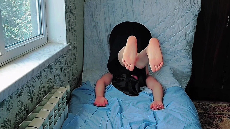 Kitty_Cross: 火辣大屁股kitty跨模特自拍色情明星