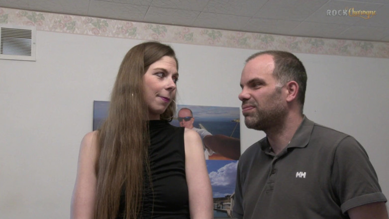 Rock Charogne: Alice Labirynt bierze dwa girthmonsters