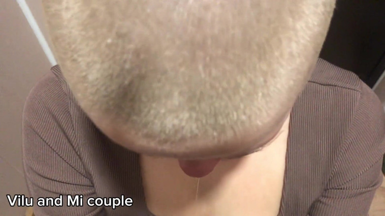 Vilu_and_Mi: Hämmerndes vilu video in der öffentlichen toilette