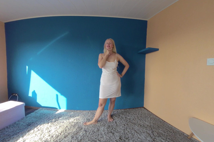 BlondeHexe VR: Cuckold Humiliation