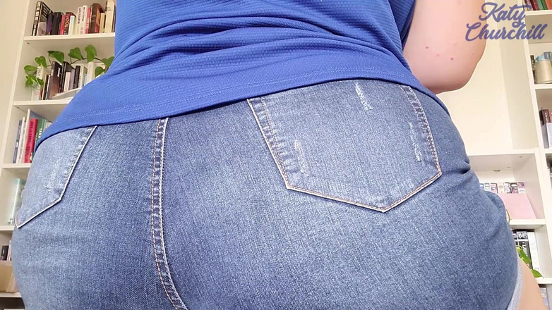 Katy Churchill: 야구 게임 얼굴 앉아