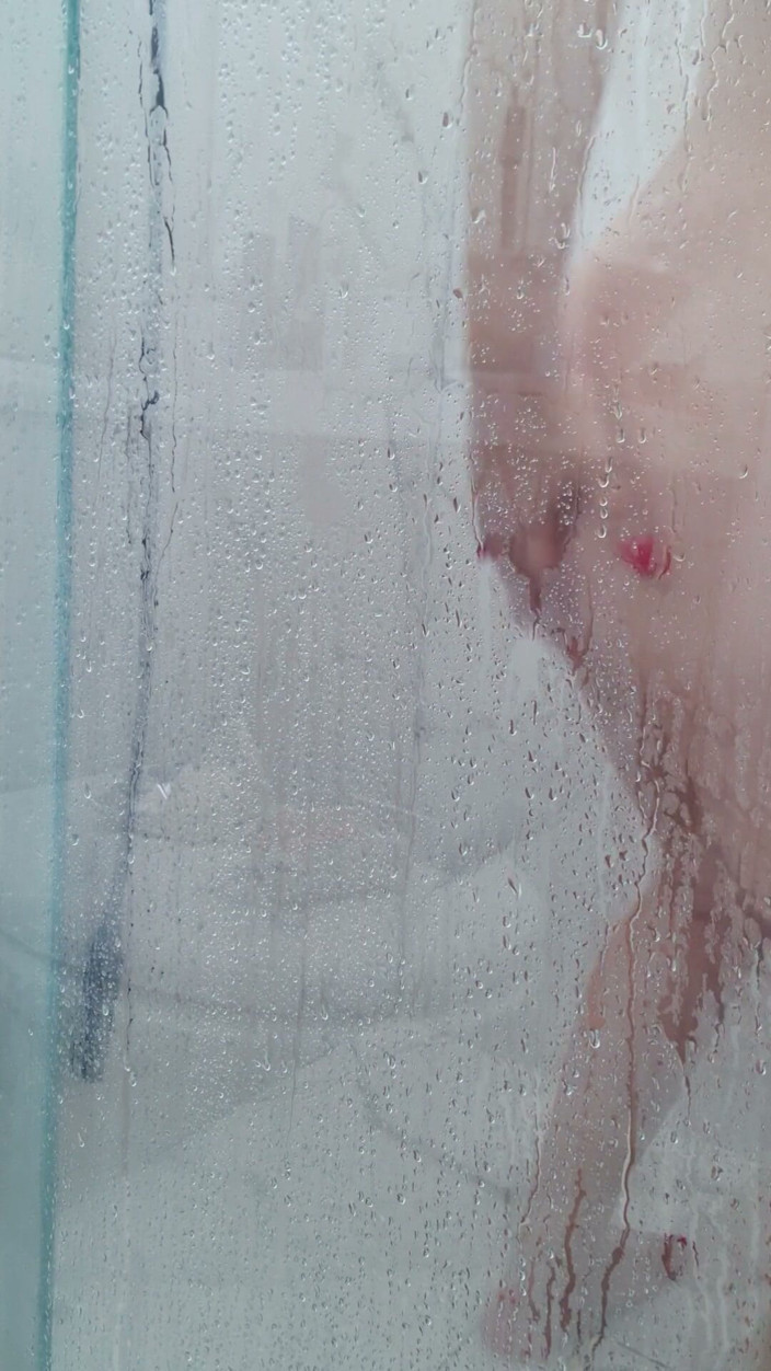 Mah Santos: Hot in the Shower, I Didn't Know I Was Recording