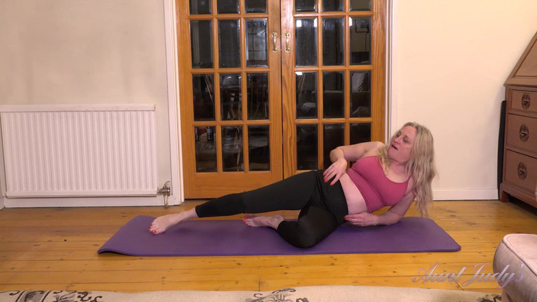 Aunt Judy's: Auntjudys - antrenament cu matura sexy țâțoasă Andrea Ann