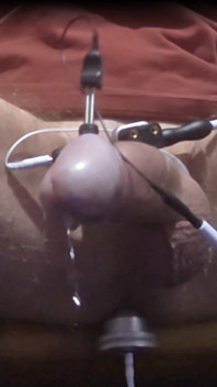 E-stim orgasmo gocciolante