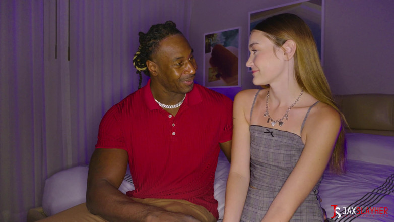 Jax Slayher: Elle prend sa première grosse noire
