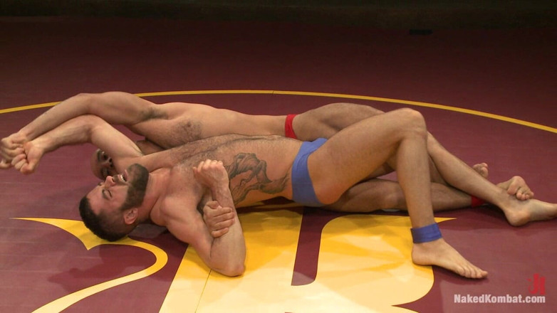 Naked Kombat: Marcus de ijsman Isaacs vs Leo the Force Forte - gewatteerde...