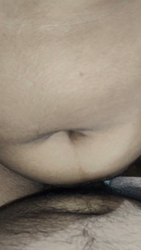 Después de eyacular en su boca, bhabhi quiere tener sexo