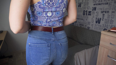 Teasecombo 4K: Blue Jeans Ass Škádlení v kalhotkách s plnými zády