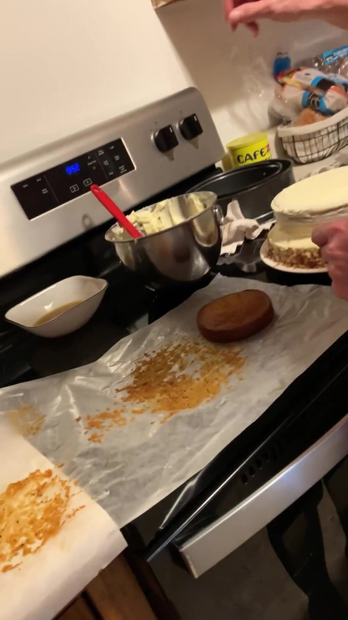 Farmers Wifey: Pasta pişirirken nefis kremayı yala