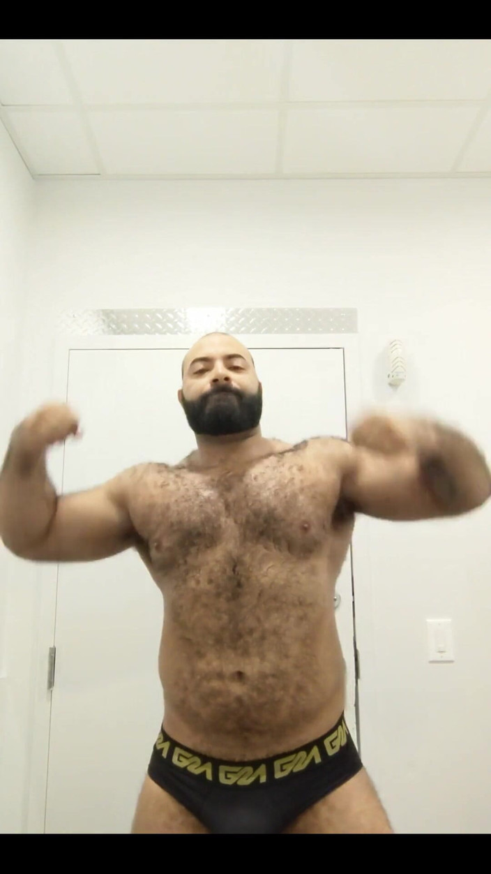 Lobo: Engañando tanto tiempo como puedo en el gimnasio veggie it...