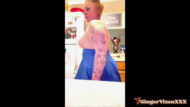 GingerVixen.XXX: Quanh nhà