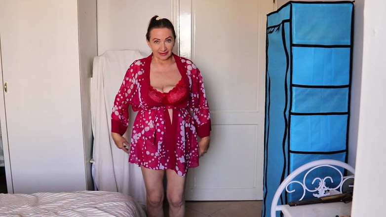 MariaOld: Granny Teasing You in Red Hot Lingerie