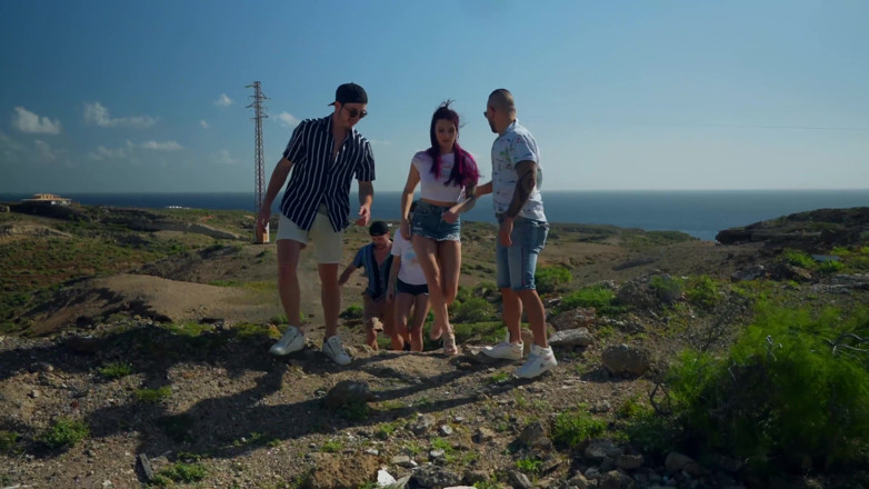 Jet sex prod: Grupa Francuzów Parthouze W Naturze