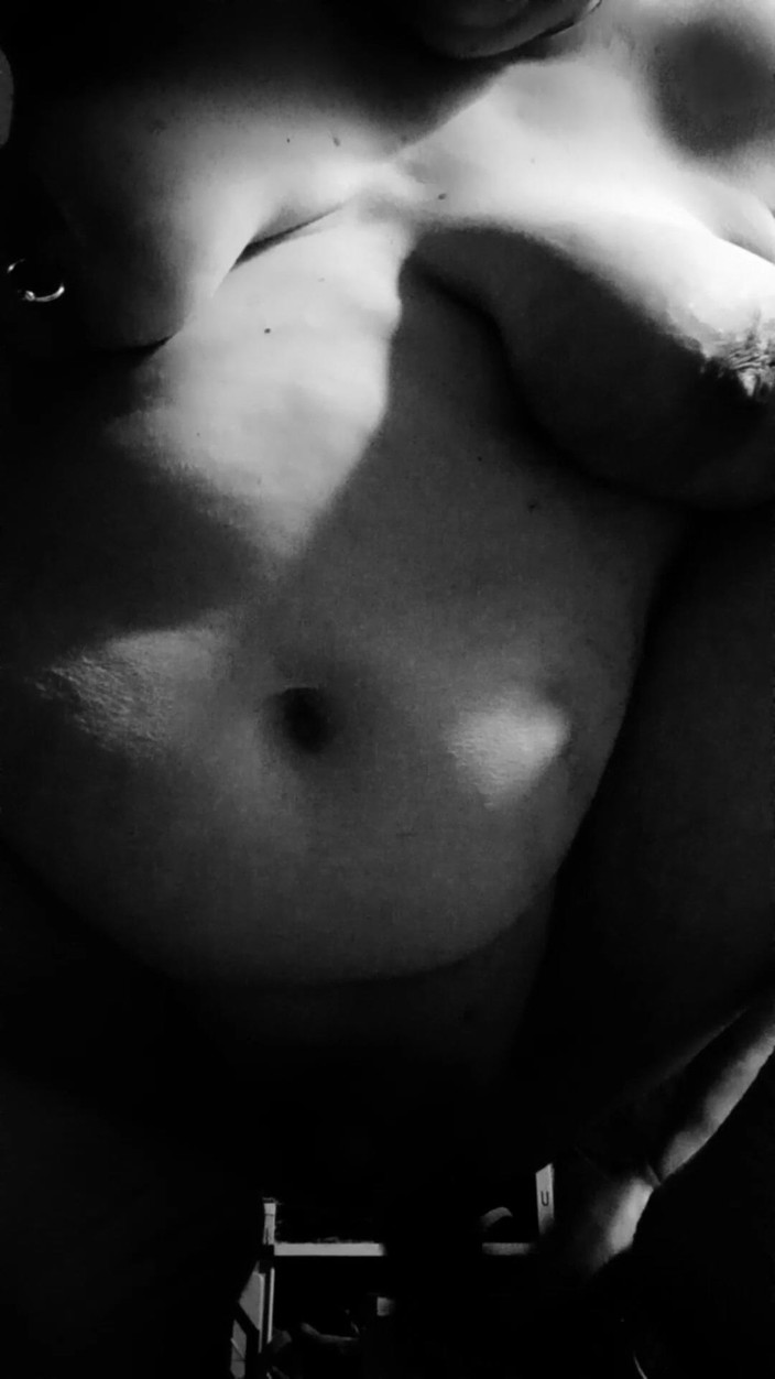 Princess Udders: Şişman Prenses Gölge Tbbw Anal Dildo B&amp;w'de Doruk Noktası