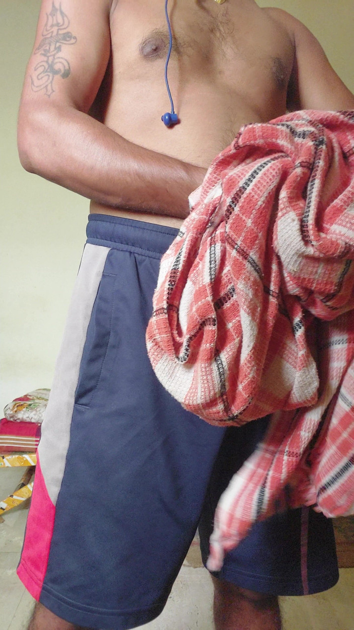 PujaRay2024: Today I Saw Aunty's Big Breasts. She Was Shaking Them...