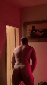 Alex Igogo Dancing