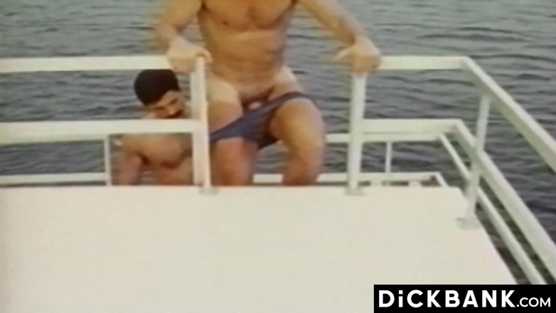 Dick bank: Kyle Hazard Shoves His Big Cock up to Rod Mitchell...
