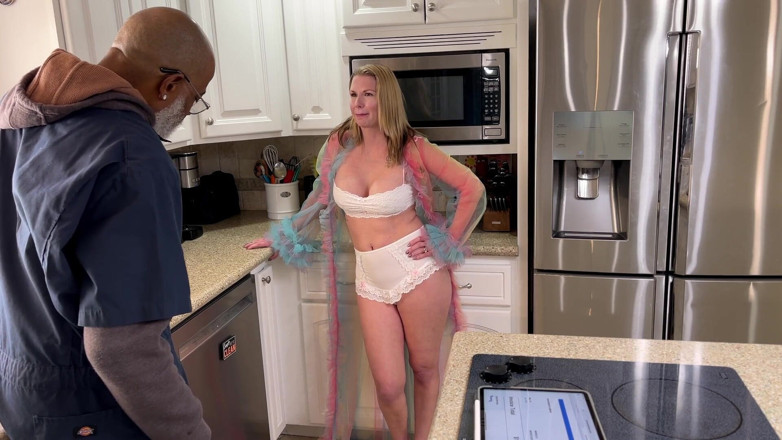 Shaundam: Lala and the Plumber