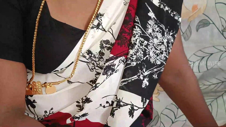 Luxmi Wife: Evli kadın amından akan doruğa orgazm oluyor - 2