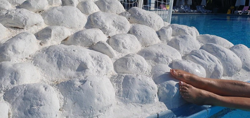 Fetish intimmedia: Сексуальна мілфа грає з ногами