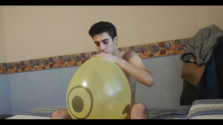 Floatie Boy: Blowing up a Huge Smiley Balloon While Jerking off