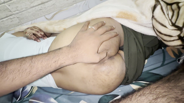 Sexy taniya ki Chut dekho or sexy pose bhi: Video lengkap your taniya romance mood