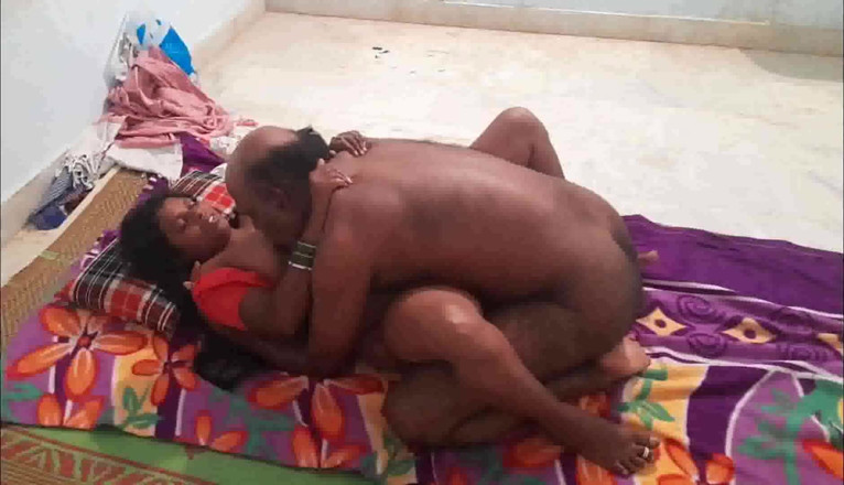 Desi palace: Hot south Indian sex