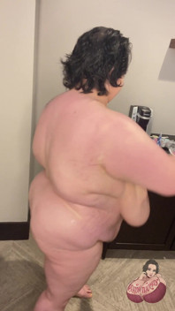 Bbw Oli e lozioni tette enormi