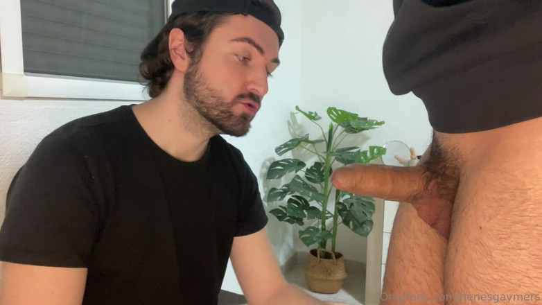 Nenesgaymers: Handsome Boy Swallows Cum Bigdick