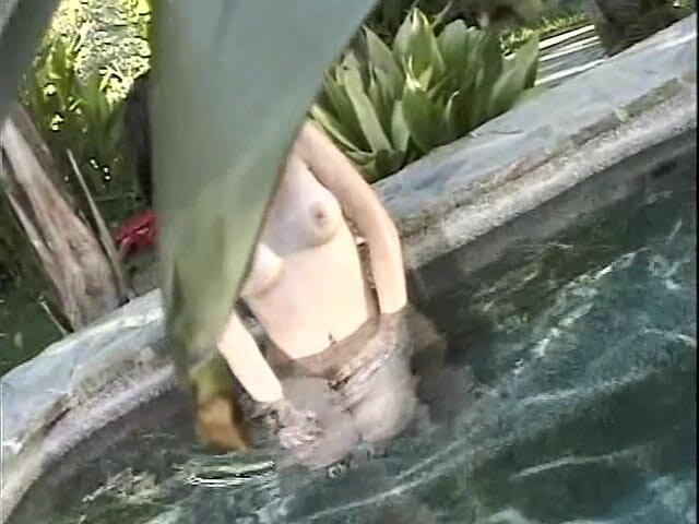 Eleganxia: Isteri di rumah bersendirian: isteri #115