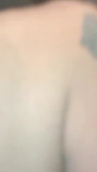 Büyük siyah yarak sert sikiş hızlı derin domaltarak birden fazla orgazm çığlık atıyor