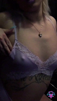 Solo Woman