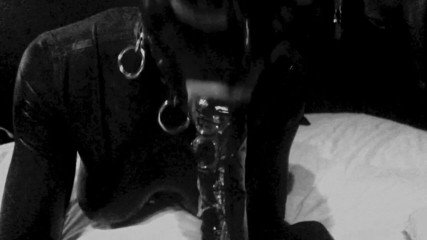 Kali Futa: Latex anal wand masturbation