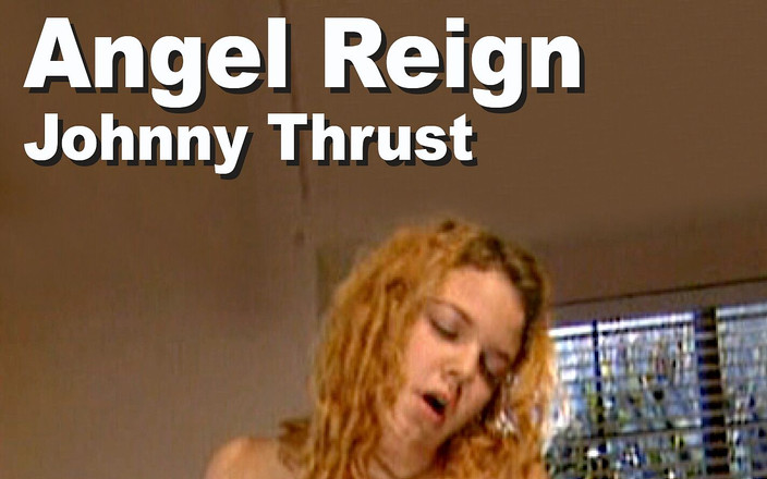 Edge Interactive Publishing: Angel Reign et Johnny Thrust, étudiantes, sucent et baisent, éjaculation