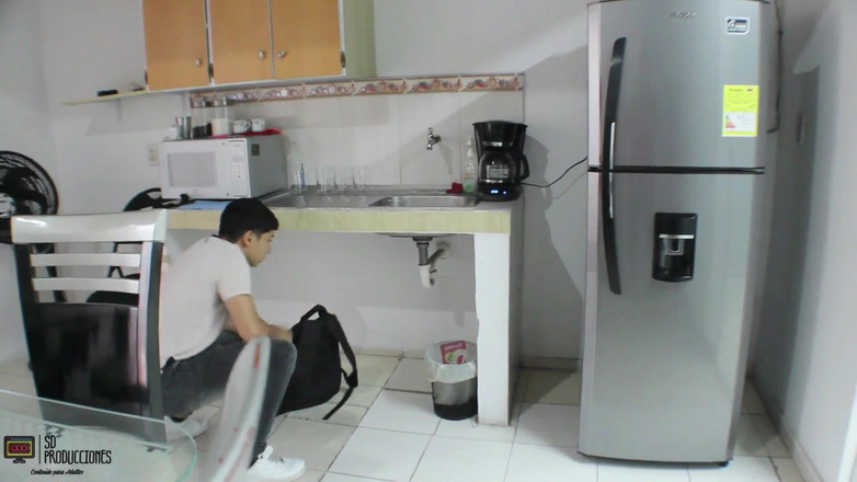 kem: Geile brünette liebt es, diesen großen schwanz zu essen - porno...