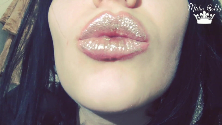 Goddess Misha Goldy: Altın dudaklar
