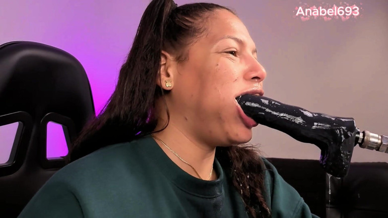 anabel693: Uvula Fetish