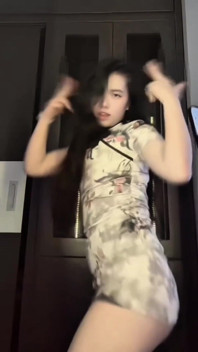 A Dance That Captivates the Heart